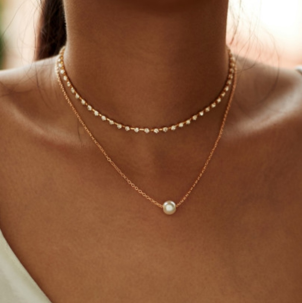 Gold Layered Rhinestone & Pearl Necklace